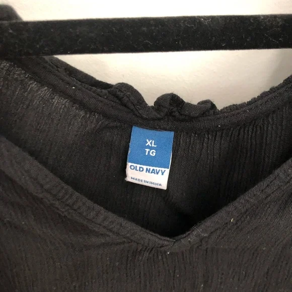 Old Navy Black Ruffled Blouse - Picture 2 of 5